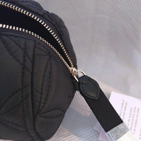 Kate Spade Limited Edition Chelsea Medium Black Quilted Nylon Cosmetic Bag NWT - Picture 5 of 5